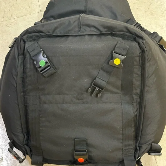 Pup Saver Crash Tested Dog Car seat with latch French Bulldog Frenchie Pattern - Picture 5 of 6